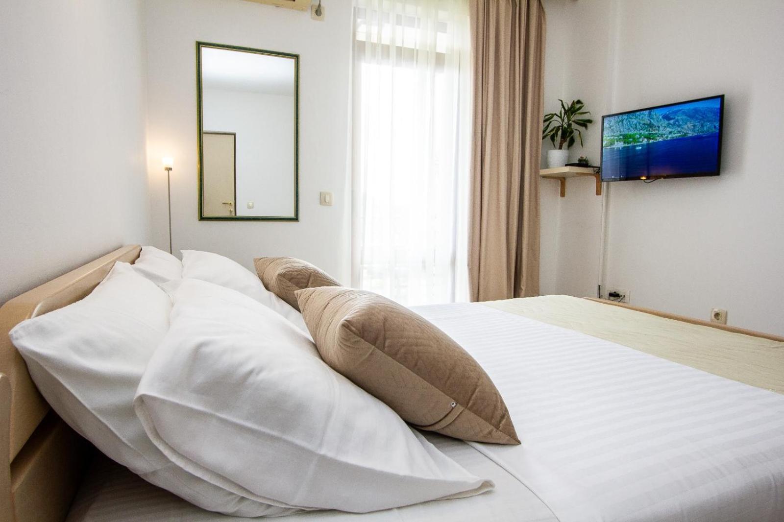 Apartments Ardura Petrovac エクステリア 写真