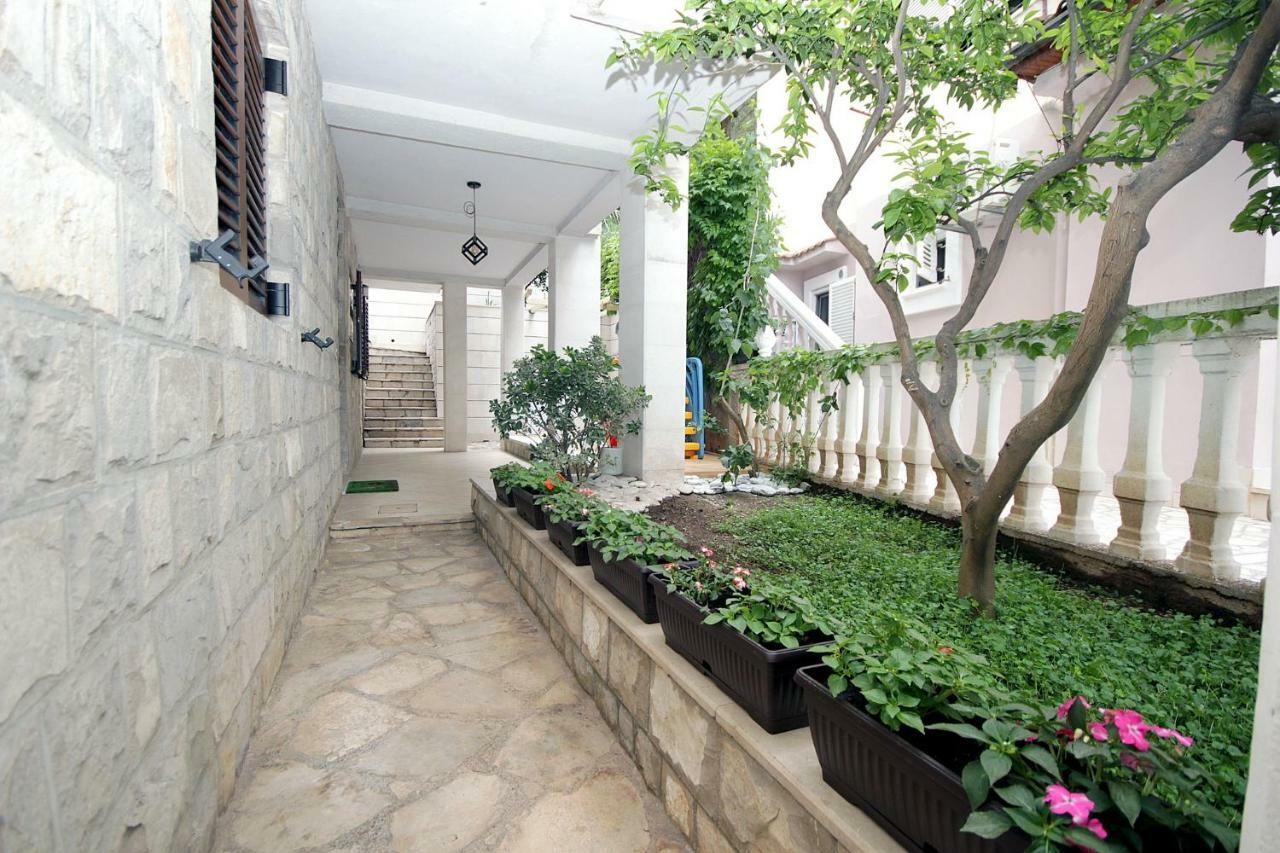 Apartments Ardura Petrovac エクステリア 写真
