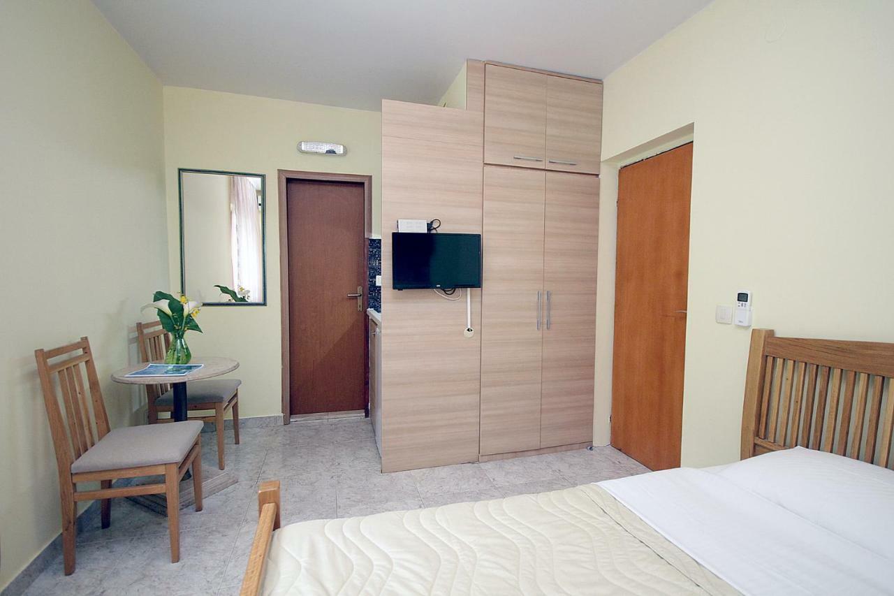 Apartments Ardura Petrovac エクステリア 写真