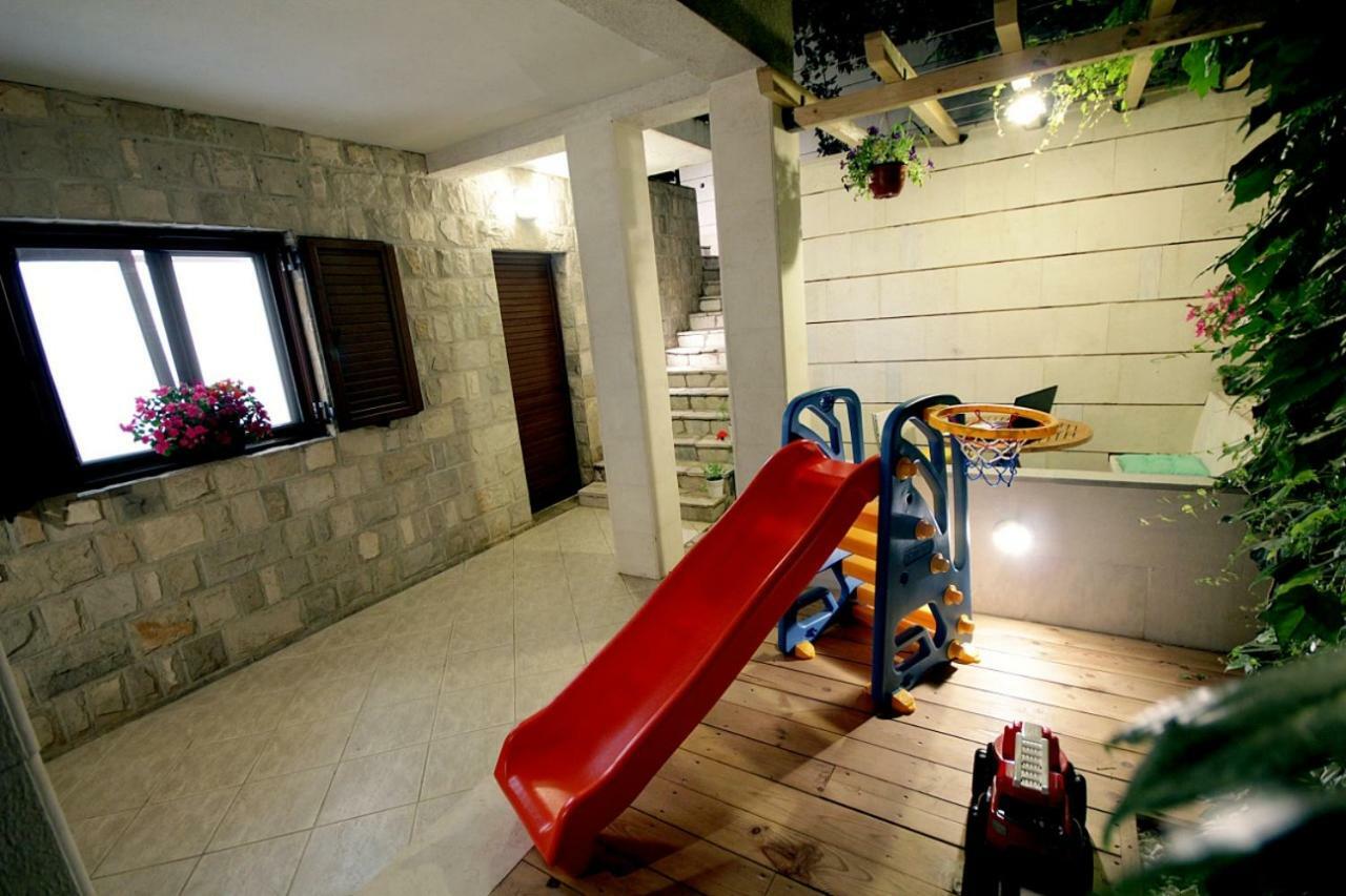 Apartments Ardura Petrovac エクステリア 写真