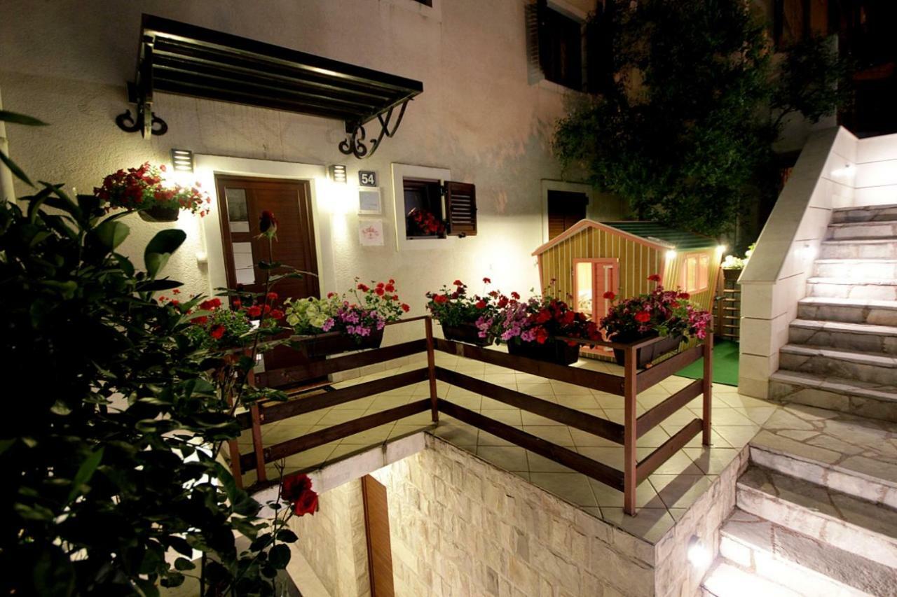 Apartments Ardura Petrovac エクステリア 写真