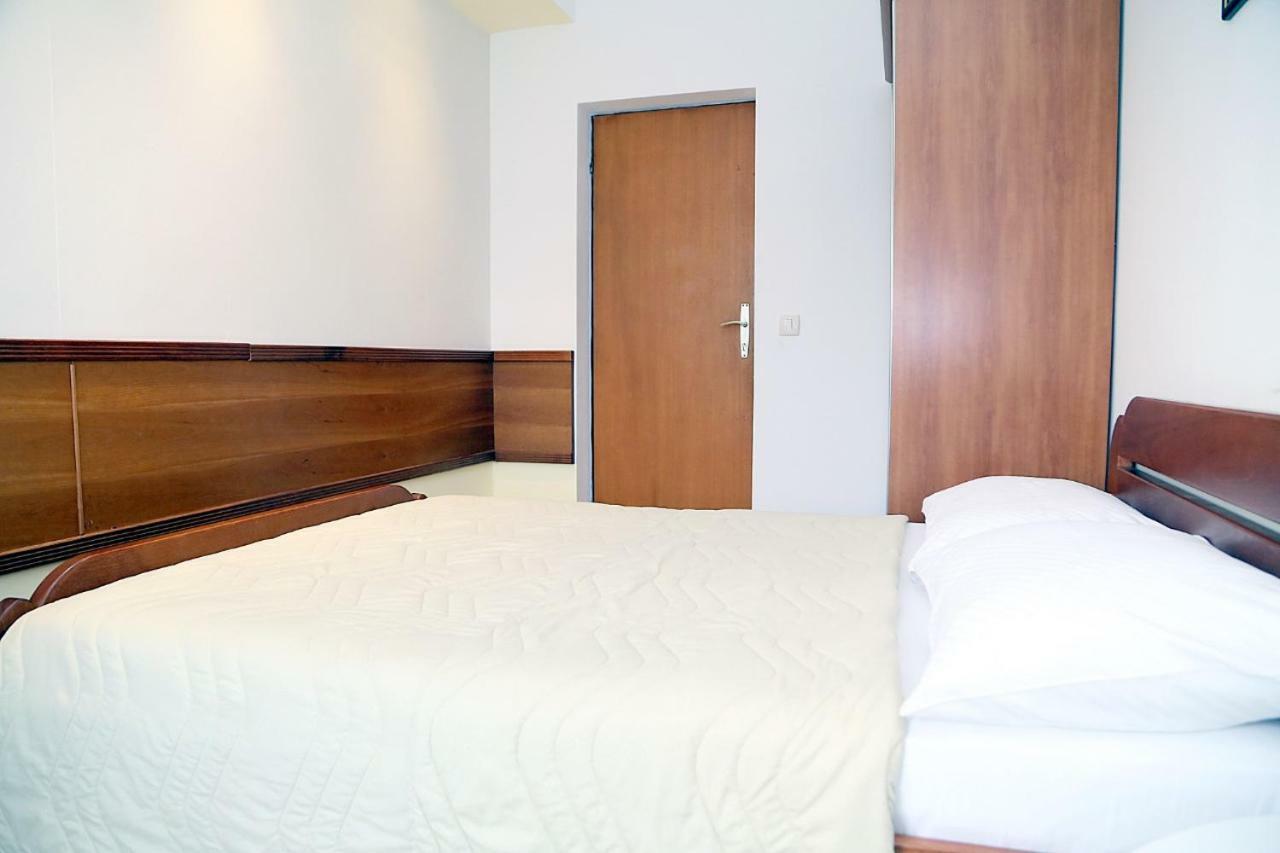 Apartments Ardura Petrovac エクステリア 写真